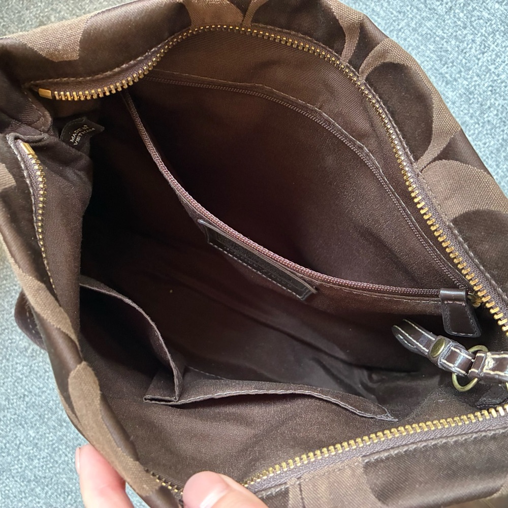 Coach Signature Chocolate Brown Crossbody Bag - Picture 7 of 7